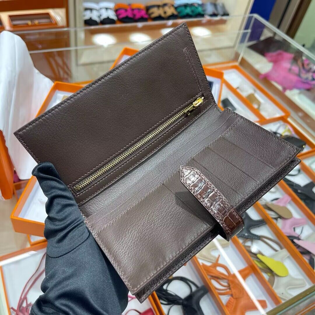 Hermes 100% genuine crocodile leather kelly Wallet 33569 Dark Brown Hermes 100% genuine crocodile leather kelly Wallet 33569 Dark Brown