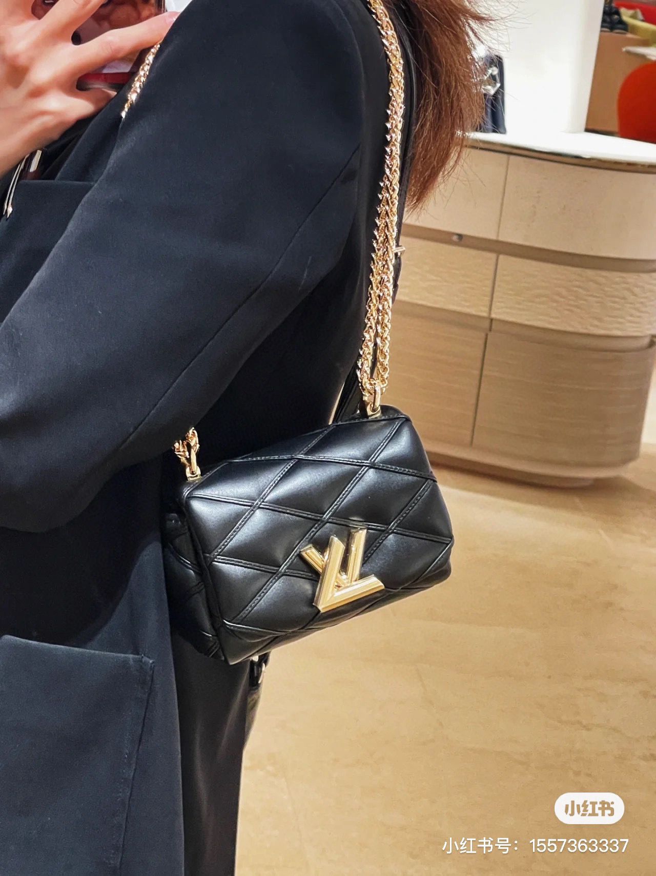 Louis Vuitton GO-14 MM Original Leather Bag M82752 Black Louis Vuitton GO-14 MM Original Leather Bag M82752 Black