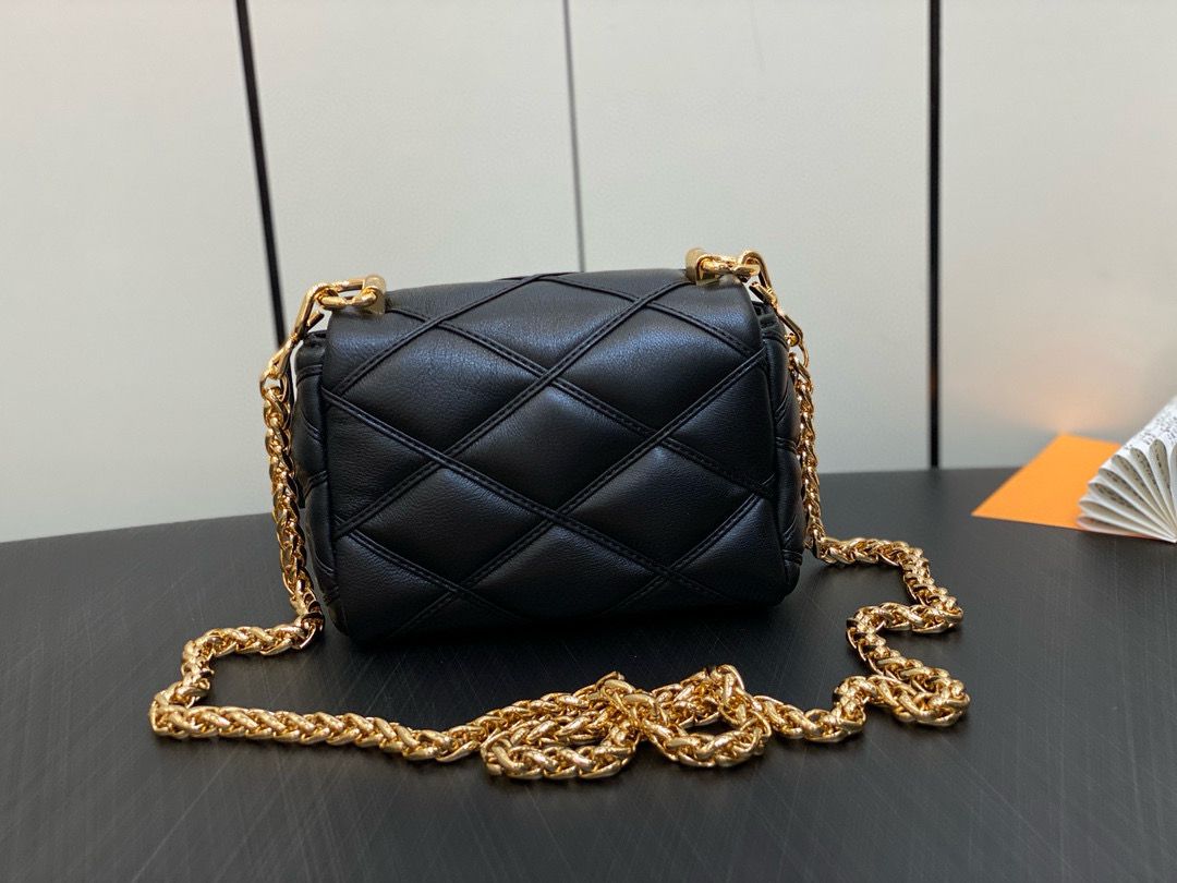 Louis Vuitton GO-14 MM Original Leather Bag M82752 Black Louis Vuitton GO-14 MM Original Leather Bag M82752 Black