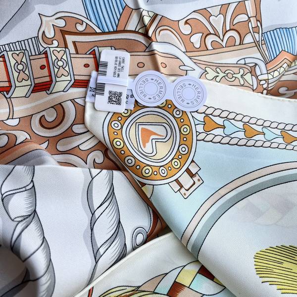 Hermes Scarf HEC00951 Hermes Scarf HEC00951