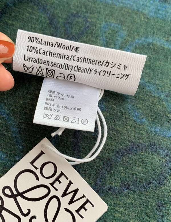 Loewe Scarf LOC00054 Loewe Scarf LOC00054