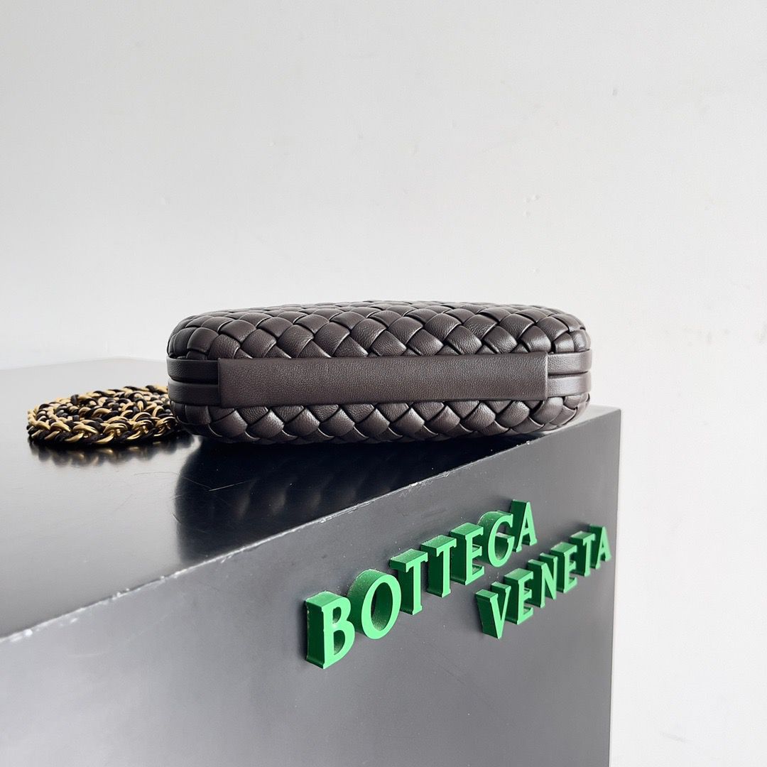 Bottega Veneta Knot Original Leather Chain Bag 717622 Fondant Bottega Veneta Knot Original Leather Chain Bag 717622 Fondant