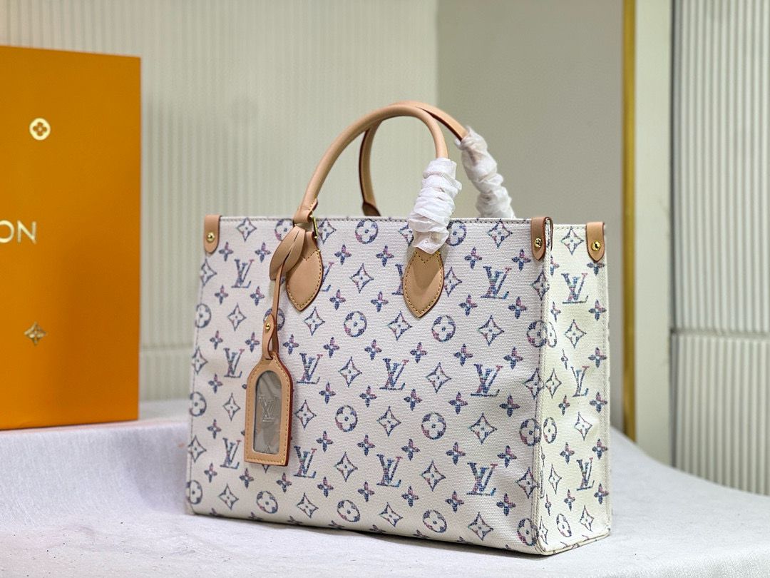 Louis Vuitton Monogram Reverse OnTheGo MM M24708 White Louis Vuitton Monogram Reverse OnTheGo MM M24708 White
