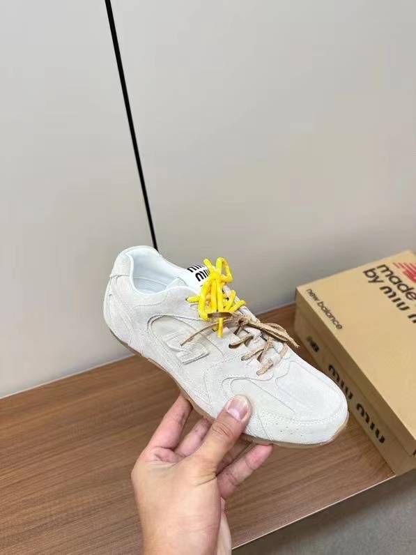 MiuMiu Shoes MUS00113 Heel 2.5CM MiuMiu Shoes MUS00113 Heel 2.5CM