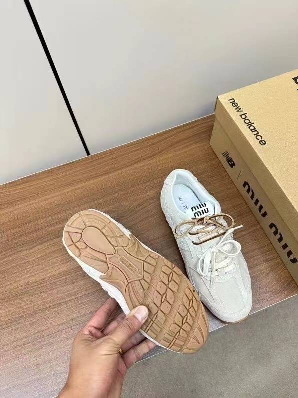 MiuMiu Shoes MUS00113 Heel 2.5CM MiuMiu Shoes MUS00113 Heel 2.5CM