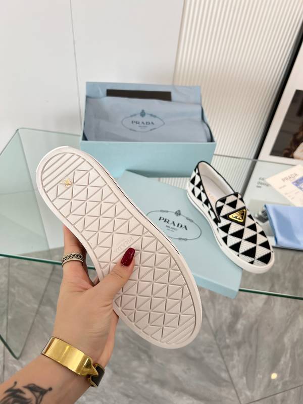 Prada Shoes PDS00341 Prada Shoes PDS00341