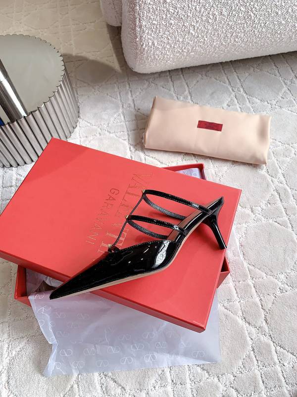 Valentino Shoes VOS00388 Heel 6.5CM Valentino Shoes VOS00388 Heel 6.5CM