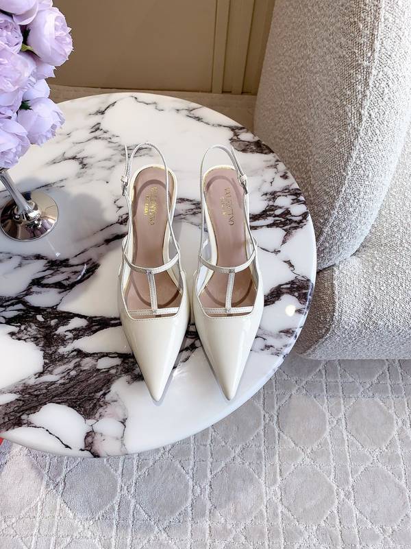 Valentino Shoes VOS00389 Heel 6.5CM Valentino Shoes VOS00389 Heel 6.5CM