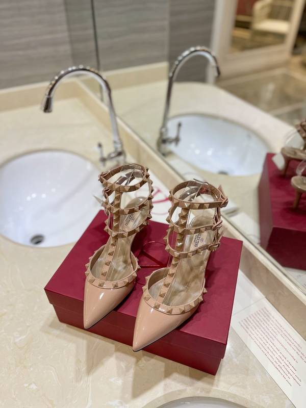 Valentino Shoes VOS00422 Heel 6.5CM Valentino Shoes VOS00422 Heel 6.5CM