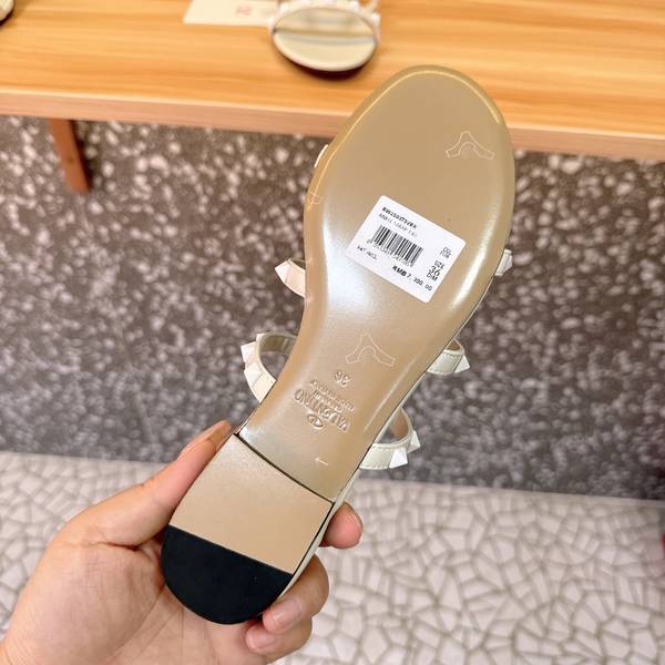 Valentino Shoes VOS00435 Heel 6CM Valentino Shoes VOS00435 Heel 6CM