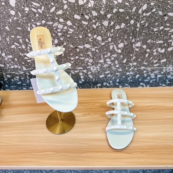 Valentino Shoes VOS00435 Heel 6CM Valentino Shoes VOS00435 Heel 6CM