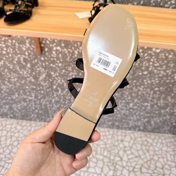 Valentino Shoes VOS00436 Heel 6CM Valentino Shoes VOS00436 Heel 6CM