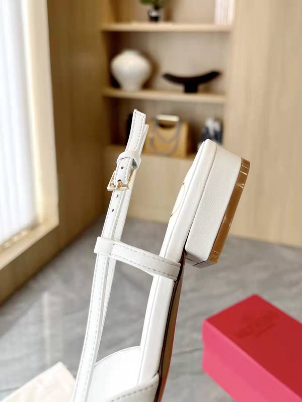 Valentino Shoes VOS00455 Heel 2CM Valentino Shoes VOS00455 Heel 2CM