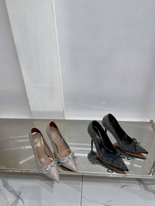 Valentino Shoes VOS00475 Heel 9.5CM Valentino Shoes VOS00475 Heel 9.5CM