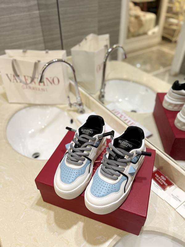 Valentino Couple Shoes VOS00547 Valentino Couple Shoes VOS00547