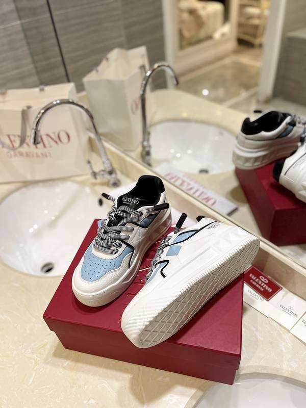 Valentino Couple Shoes VOS00547 Valentino Couple Shoes VOS00547