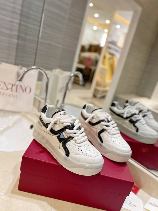 Valentino Couple Shoes VOS00568 Valentino Couple Shoes VOS00568