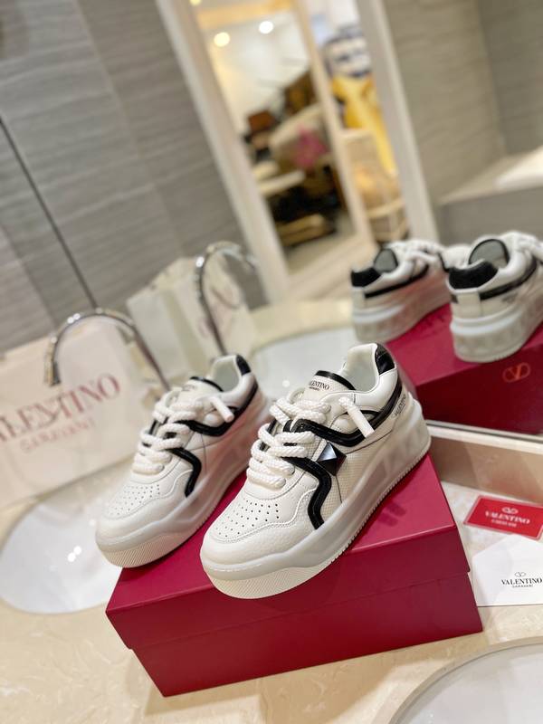 Valentino Couple Shoes VOS00568 Valentino Couple Shoes VOS00568