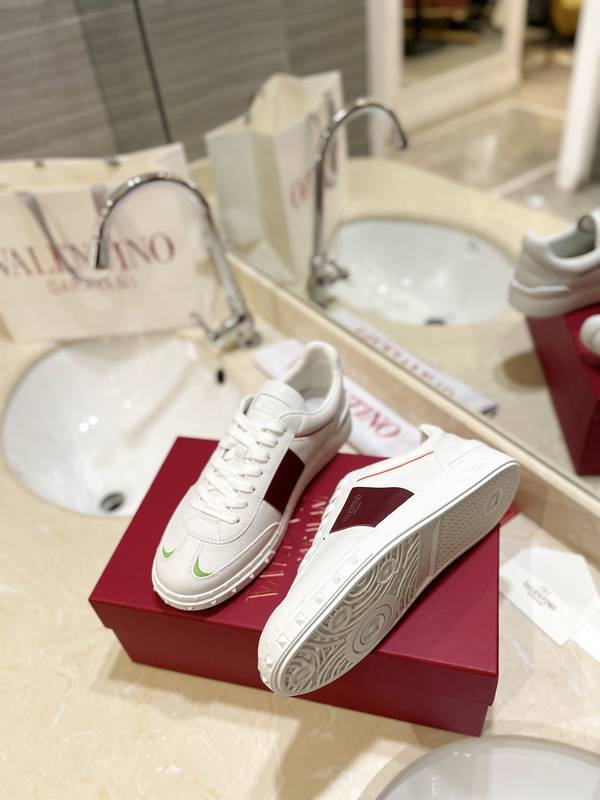 Valentino Couple Shoes VOS00575 Valentino Couple Shoes VOS00575