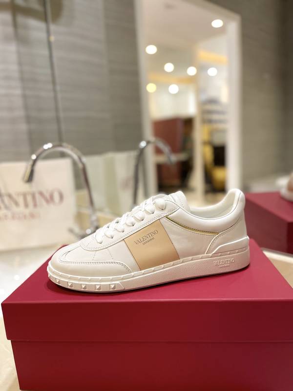Valentino Couple Shoes VOS00578 Valentino Couple Shoes VOS00578