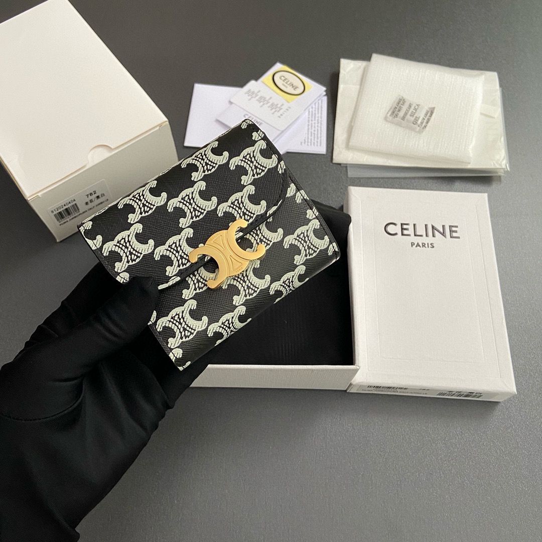 Celine SMALL WALLET TRIOMPHE IN TRIOMPHE CANVAS 10D782 BLACK Celine SMALL WALLET TRIOMPHE IN TRIOMPHE CANVAS 10D782 BLACK