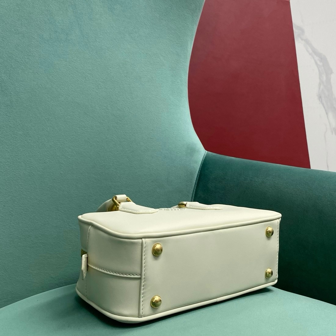 MIU MIU Original Leather Top Handle Bag 5BB147 WHITE