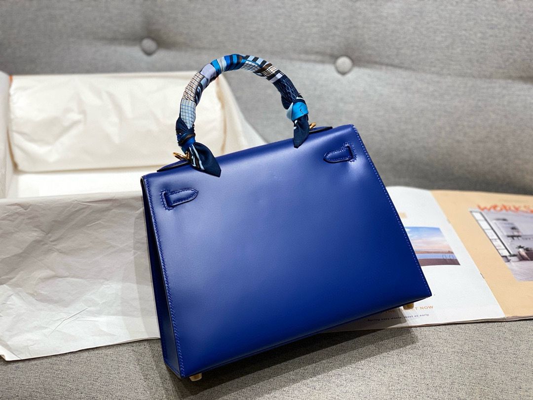 Hermes Kelly 28cm Shoulder Bags Smooth Box Leather KL28 Blue Gold-Tone Hermes Kelly 28cm Shoulder Bags Smooth Box Leather KL28 Blue Gold-Tone
