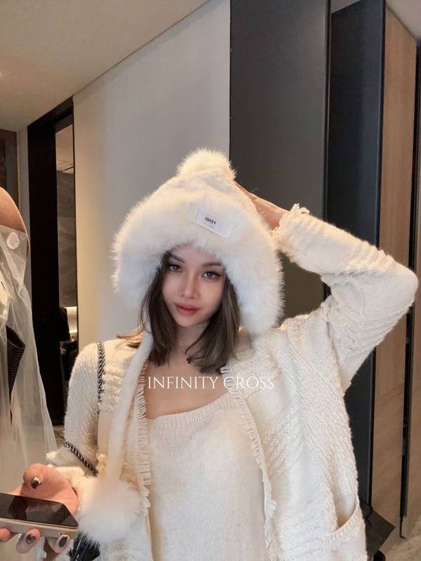 Fendi Hat FDH00060-1 Fendi Hat FDH00060-1