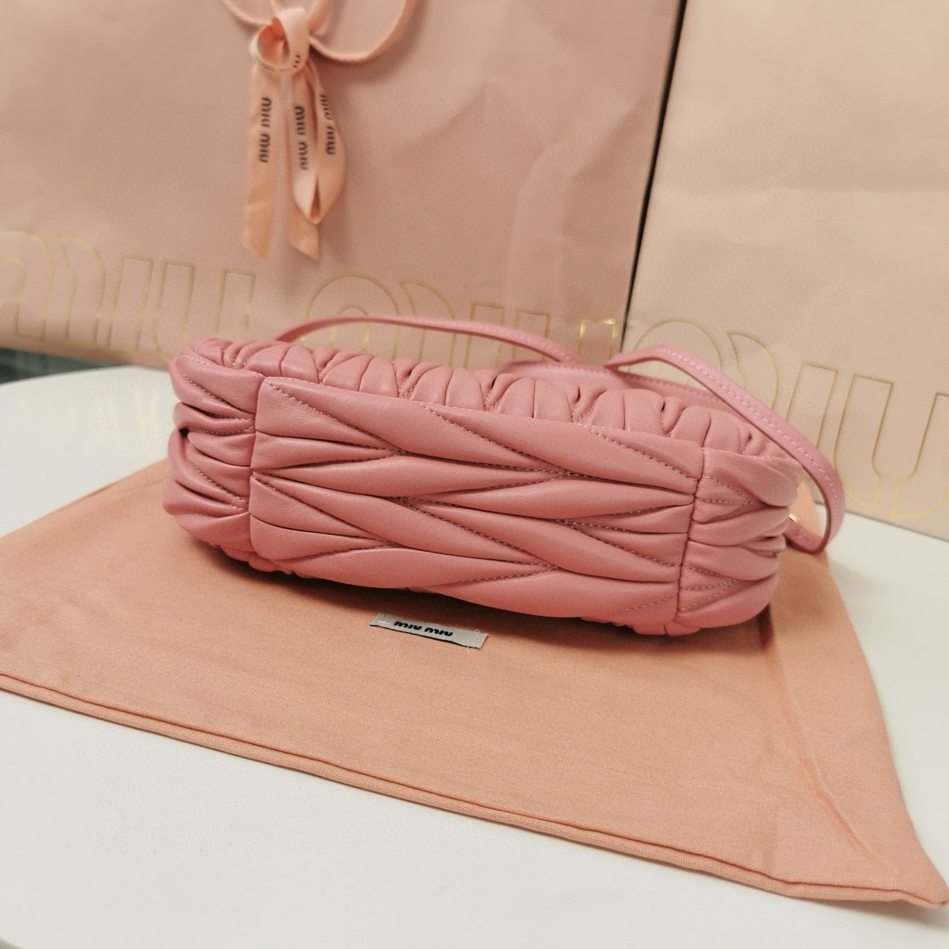 Miu Miu Wander Matelasse Original Sheepskin Bag 5BC125 Pink Miu Miu Wander Matelasse Original Sheepskin Bag 5BC125 Pink