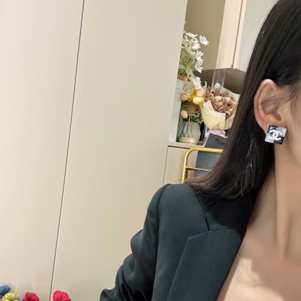 Chanel Earrings CE14357 Chanel Earrings CE14357