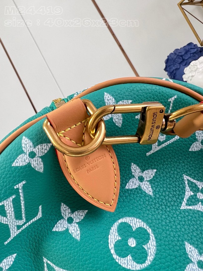 Louis Vuitton RUNWAY Speedy P9 Bandouliere 40 M24417 green Louis Vuitton RUNWAY Speedy P9 Bandouliere 40 M24417 green