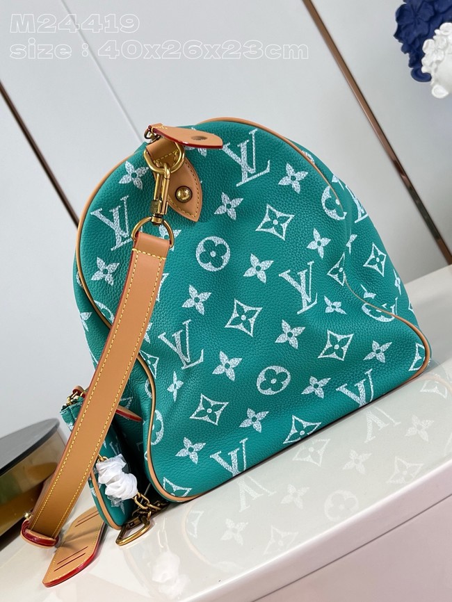Louis Vuitton RUNWAY Speedy P9 Bandouliere 40 M24417 green Louis Vuitton RUNWAY Speedy P9 Bandouliere 40 M24417 green