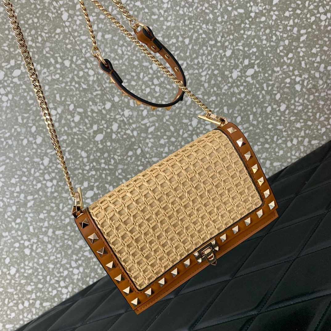 VALENTINO VLOGO SIGNATURE RAFFIA Mini Shoulder Bag 0571 brown VALENTINO VLOGO SIGNATURE RAFFIA Mini Shoulder Bag 0571 brown