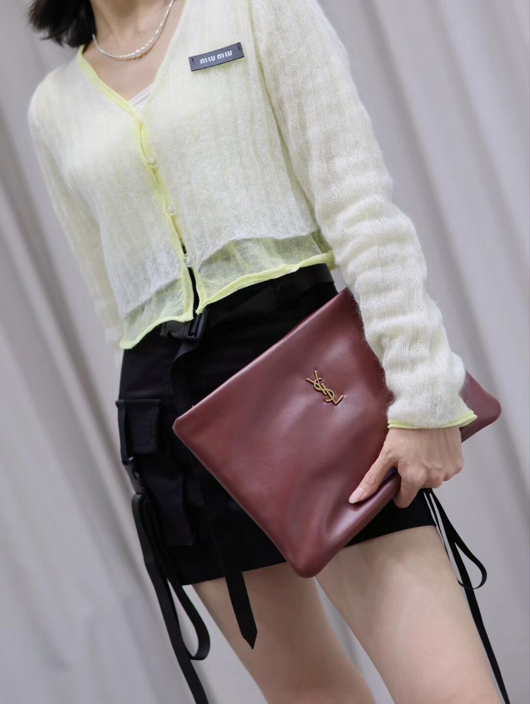 SAINT LAURENT CALYPSO LARGE POUCH IN LAMBSKIN 778943 ROUGE MERLOT SAINT LAURENT CALYPSO LARGE POUCH IN LAMBSKIN 778943 ROUGE MERLOT