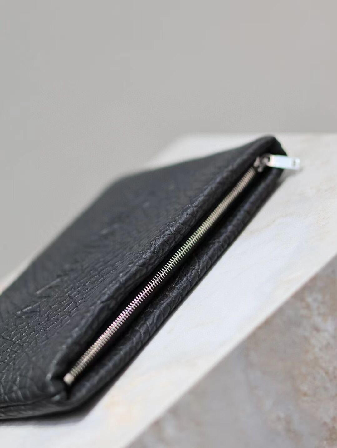 SAINT LAURENT CALYPSO SMALL POUCH IN LAMBSKIN 765025-1 black SAINT LAURENT CALYPSO SMALL POUCH IN LAMBSKIN 765025-1 black