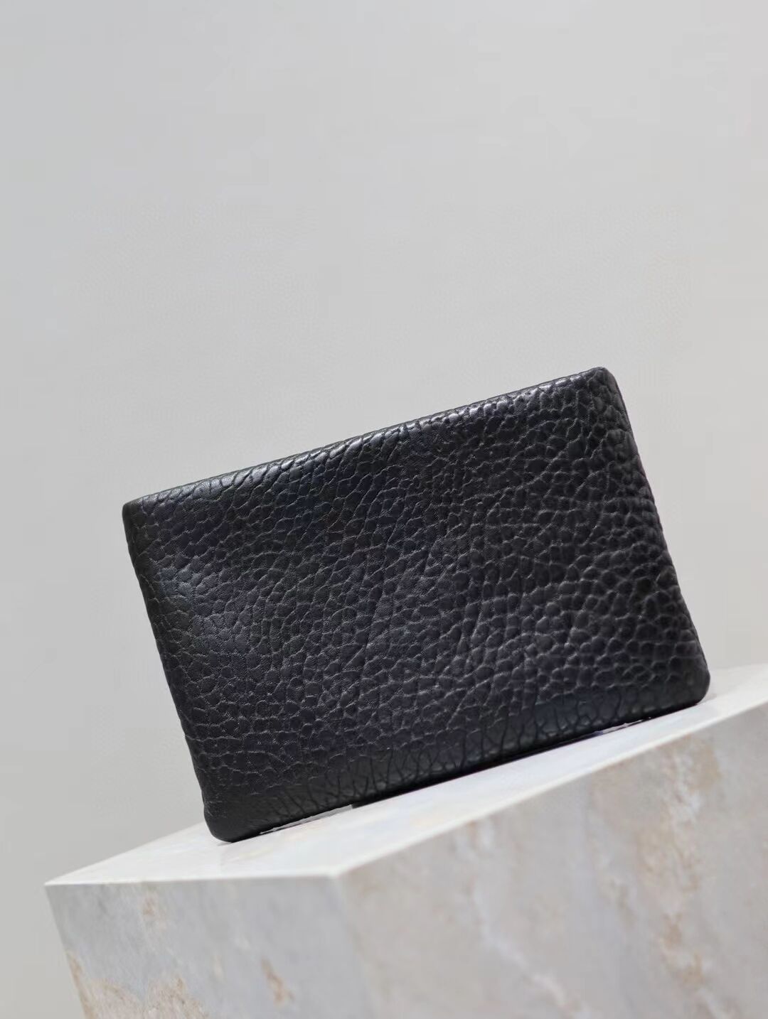 SAINT LAURENT CALYPSO SMALL POUCH IN LAMBSKIN 765025-1 black SAINT LAURENT CALYPSO SMALL POUCH IN LAMBSKIN 765025-1 black