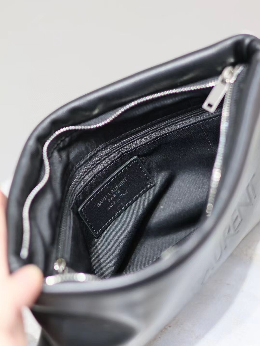 SAINT LAURENT CALYPSO SMALL POUCH IN LAMBSKIN 765025-1 black SAINT LAURENT CALYPSO SMALL POUCH IN LAMBSKIN 765025-1 black