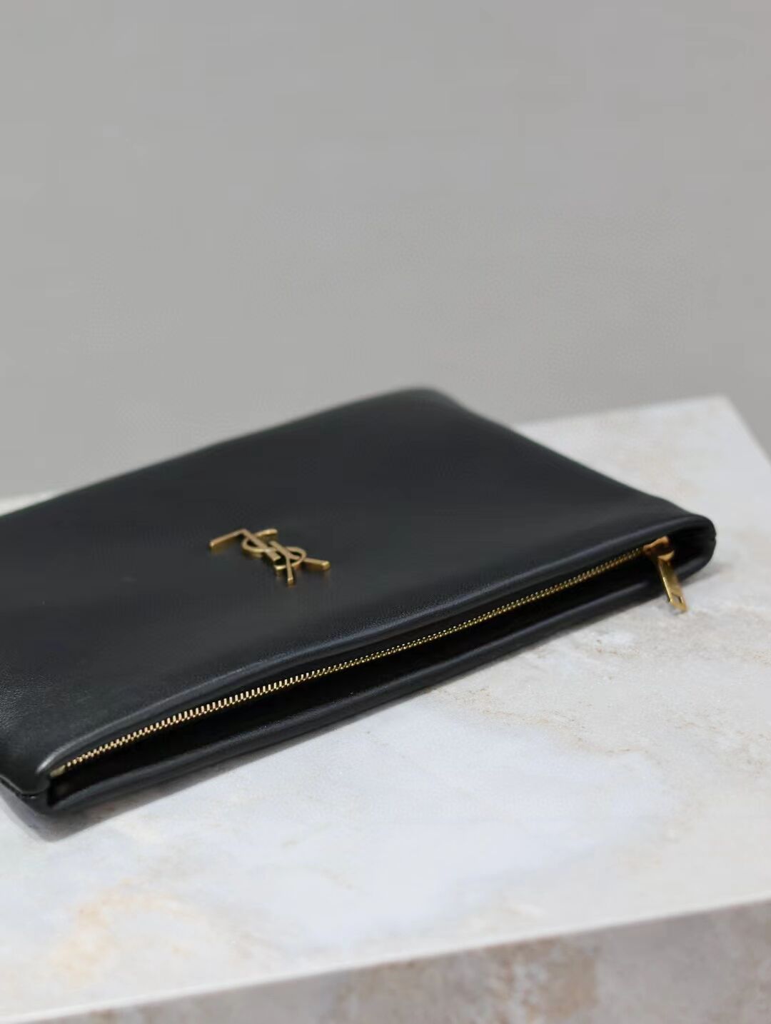 SAINT LAURENT CALYPSO SMALL POUCH IN LAMBSKIN 765025 black SAINT LAURENT CALYPSO SMALL POUCH IN LAMBSKIN 765025 black