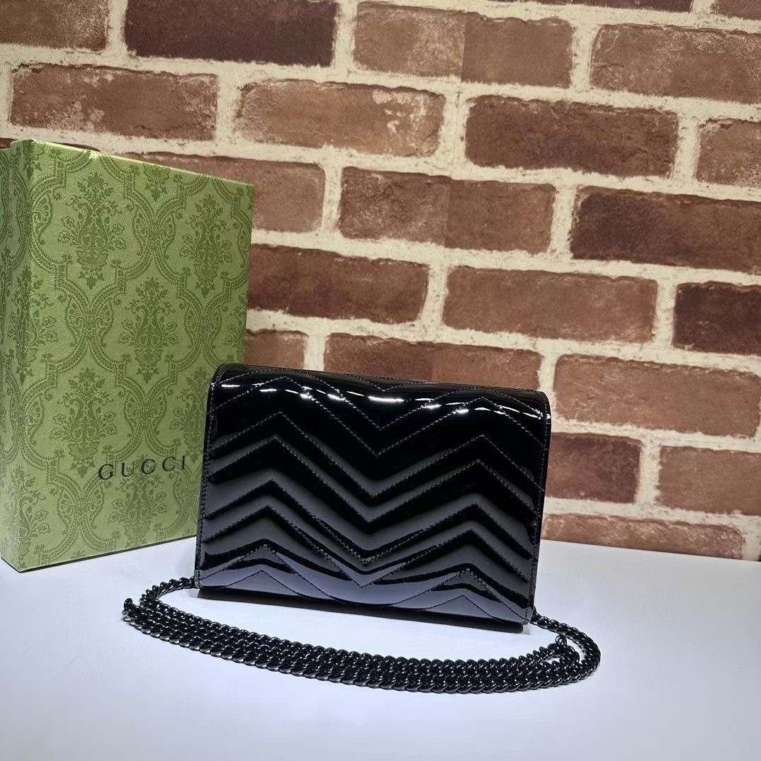 Gucci GG MARMONT Patent leather MINI BAG 474575 black Gucci GG MARMONT Patent leather MINI BAG 474575 black