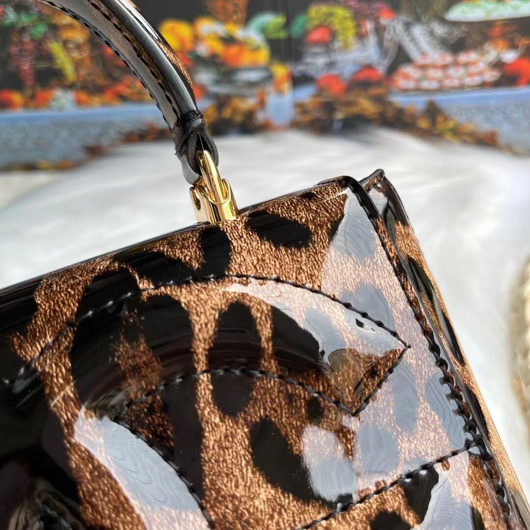 Dolce & Gabbana Patent leather G6002A BLACK&BROWN Dolce & Gabbana Patent leather G6002A BLACK&BROWN