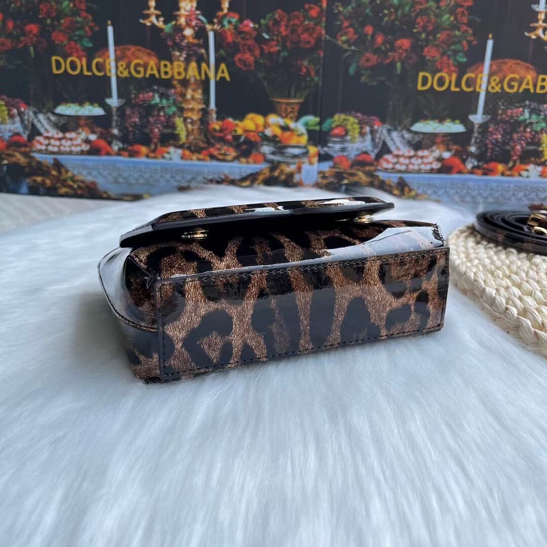 Dolce & Gabbana Patent leather G6002A BLACK&BROWN Dolce & Gabbana Patent leather G6002A BLACK&BROWN