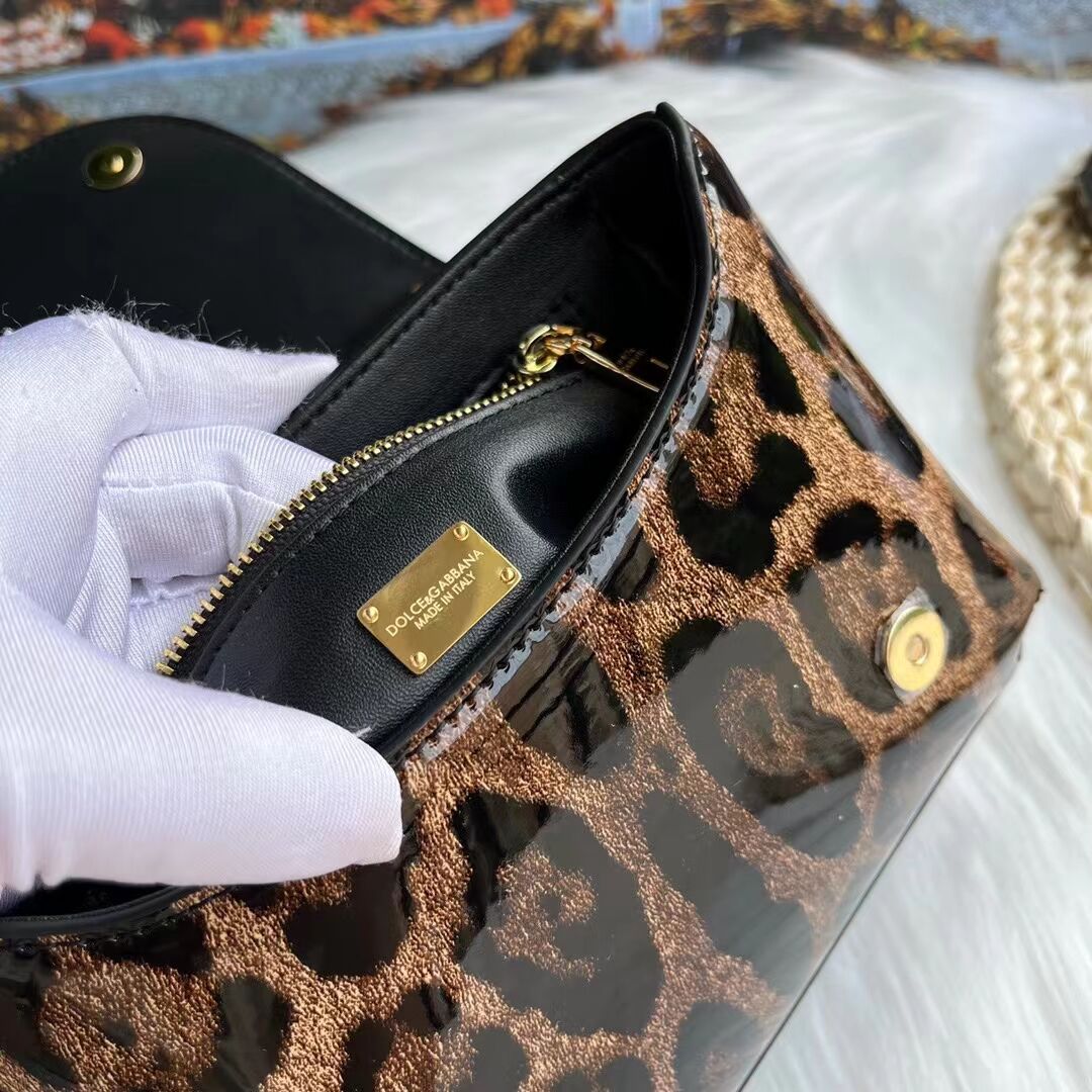 Dolce & Gabbana Patent leather G6002A BLACK&BROWN Dolce & Gabbana Patent leather G6002A BLACK&BROWN