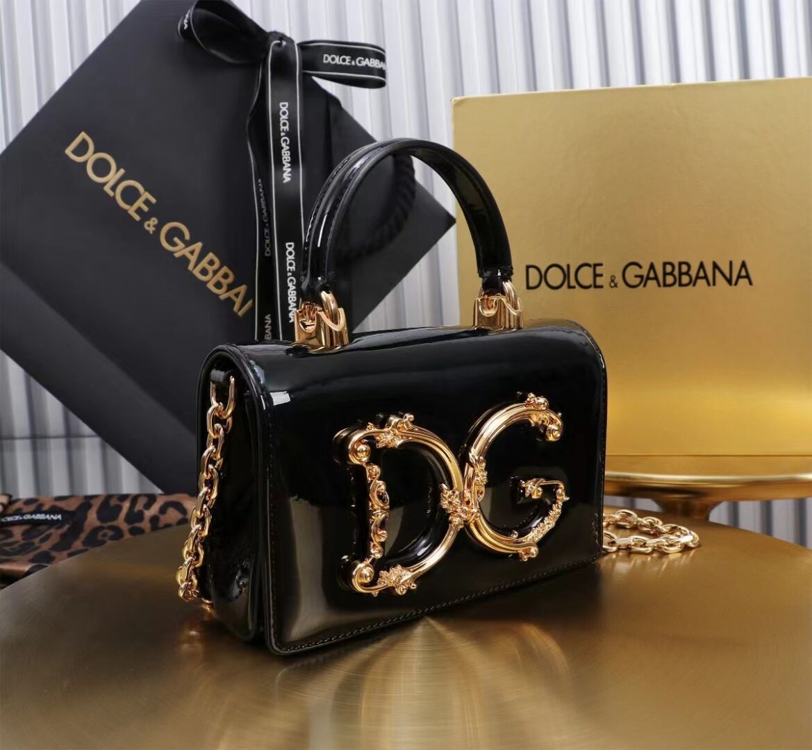 Dolce & Gabbana Patent leather Shoulder Bag G6504 black Dolce & Gabbana Patent leather Shoulder Bag G6504 black