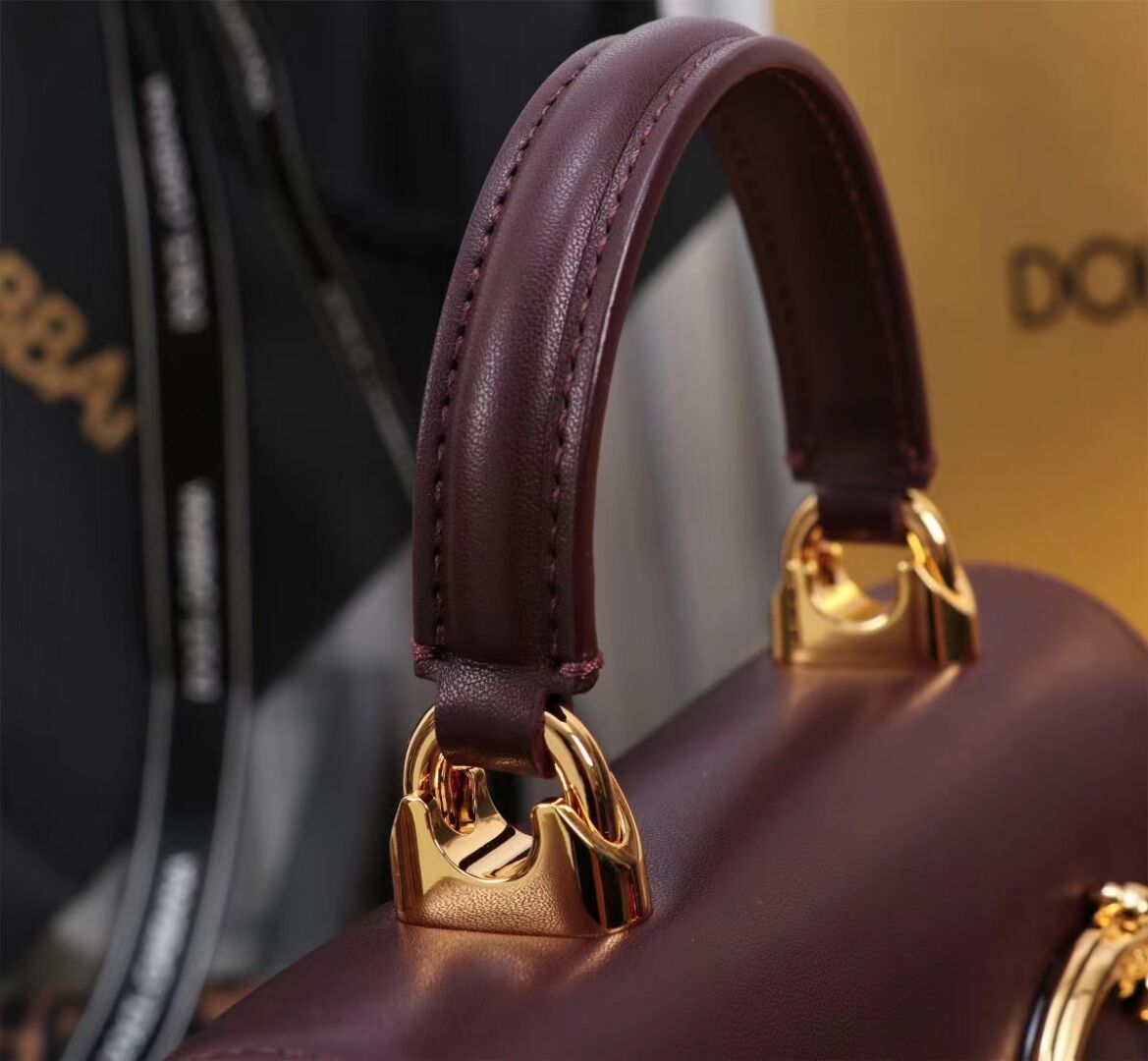 Dolce & Gabbana leather Shoulder Bag G6504 Burgundy Dolce & Gabbana leather Shoulder Bag G6504 Burgundy