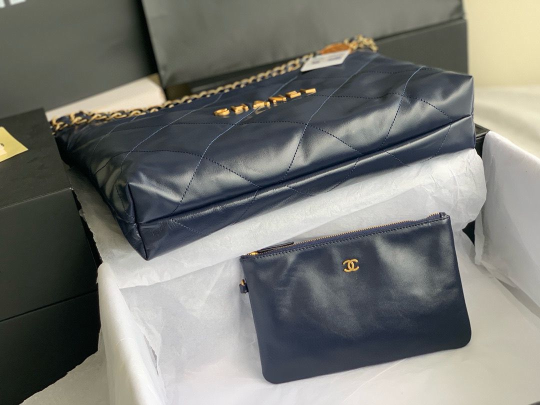 CHANEL 22 MEDIUM HANDBAG AS3261 Navy CHANEL 22 MEDIUM HANDBAG AS3261 Navy