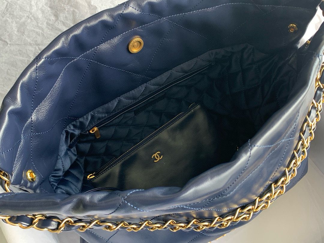 CHANEL 22 MEDIUM HANDBAG AS3261 Navy CHANEL 22 MEDIUM HANDBAG AS3261 Navy