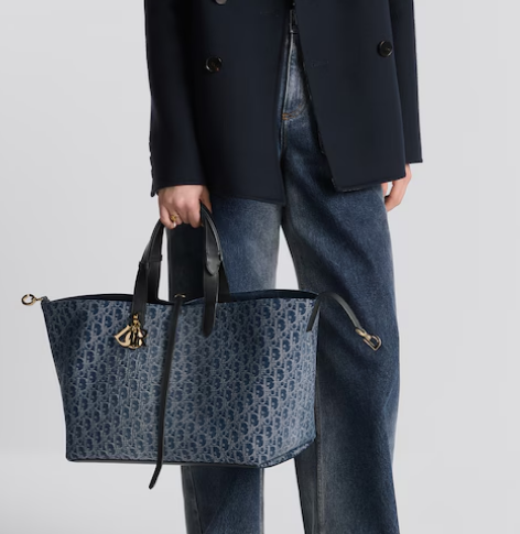 Large Dior Toujours Bag Blue Denim Dior Oblique Jacquard M2820OD Large Dior Toujours Bag Blue Denim Dior Oblique Jacquard M2820OD