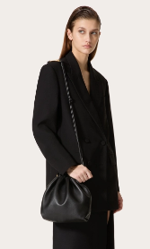 VALENTINO VLOGO POUF Sheepskin WB0N74 black VALENTINO VLOGO POUF Sheepskin WB0N74 black