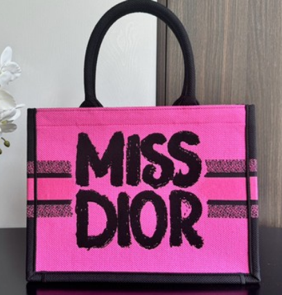 Small Dior Book Tote Two-Tone Fuchsia and Purple Miss Dior Graffiti Embroidery M1265Z Small Dior Book Tote Two-Tone Fuchsia and Purple Miss Dior Graffiti Embroidery M1265Z