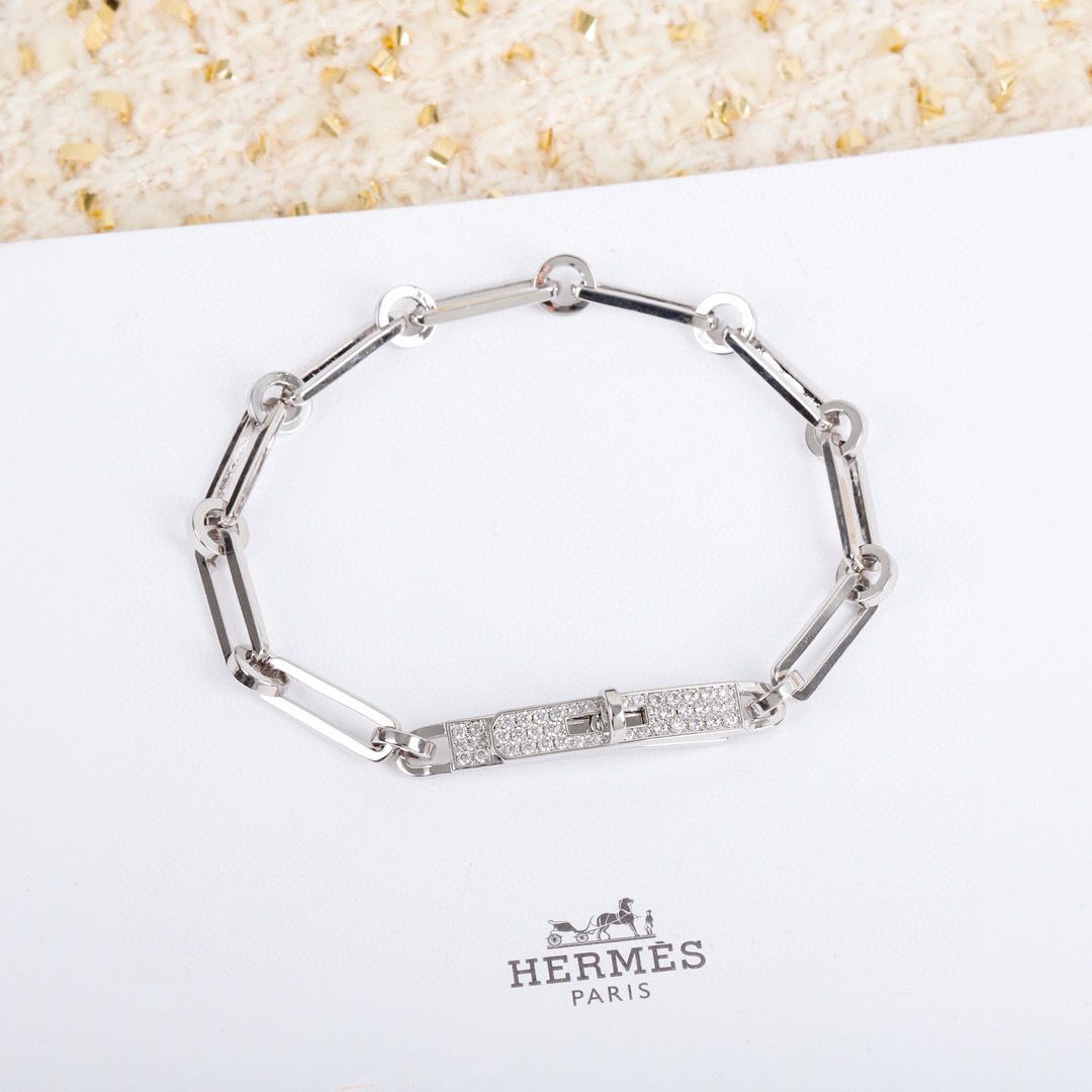 Hermes Kelly Chaine Bracelet Small Model KL30940 Hermes Kelly Chaine Bracelet Small Model KL30940